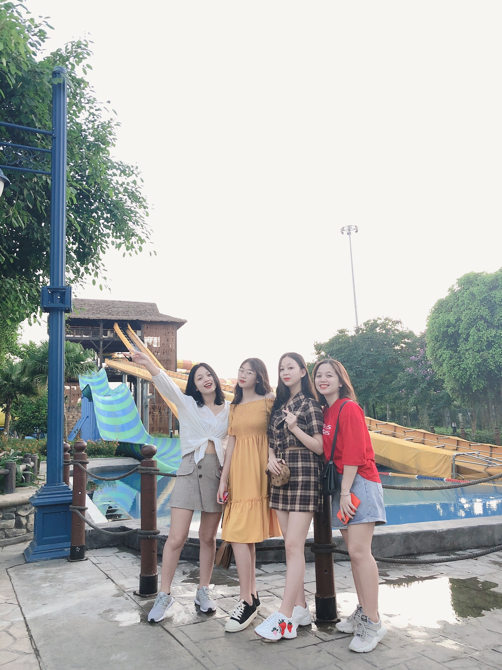 Vẻ đẹp thanh tú của thí sinh 