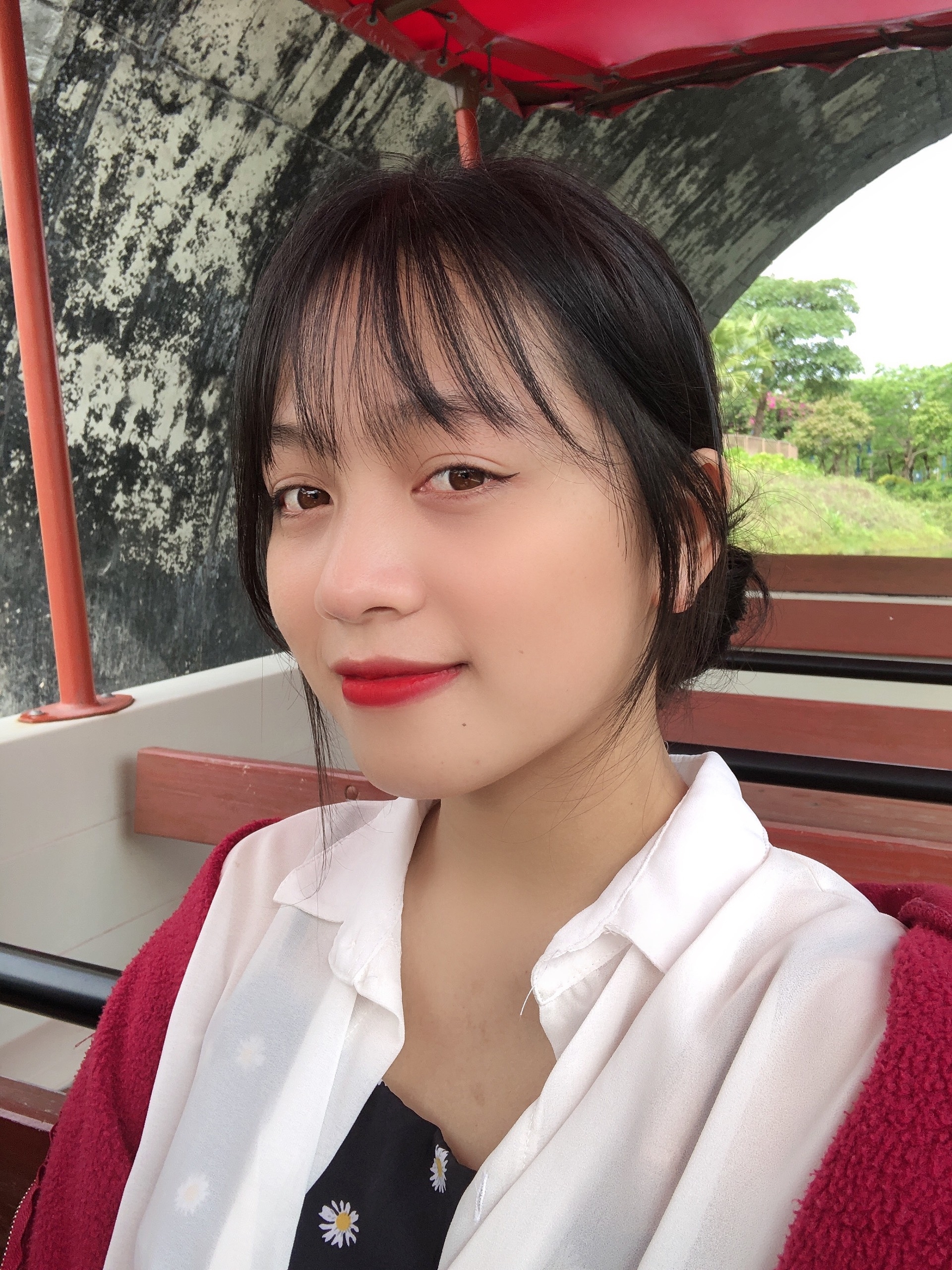 Vẻ đẹp thanh tú của thí sinh 