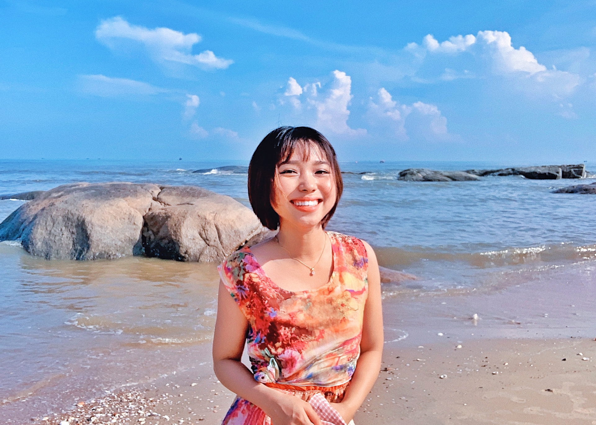 Mùa hè rực rỡ của những cô gái đến từ cuộc thi 