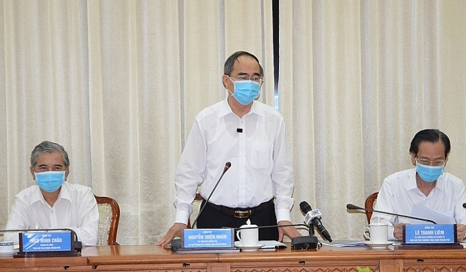 tp hcm moi nguoi dan la mot chien si tham gia chong dich