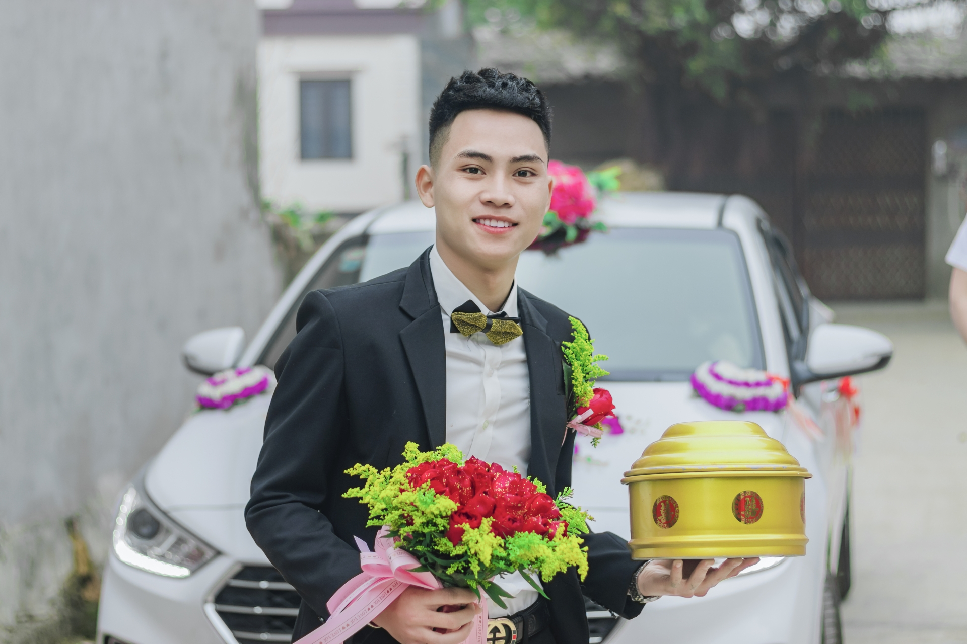 Những gương mặt 