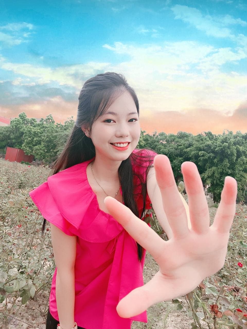 Năng động, trẻ trung 