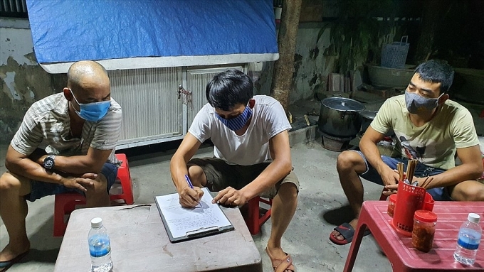 undefined 2508 khai gian