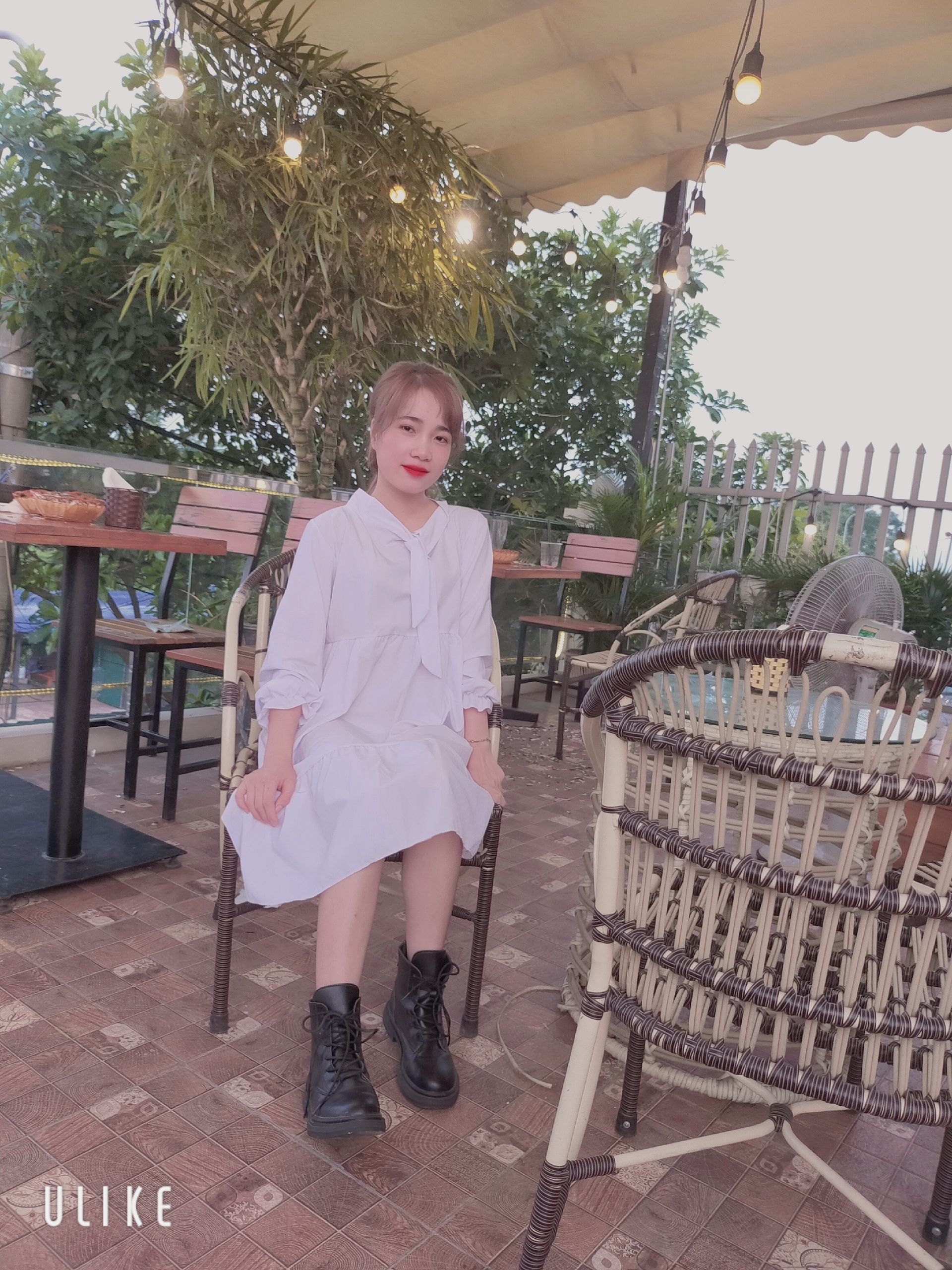 Ngắm vẻ đẹp trẻ trung, cá tính của gái trai khu công nghiệp