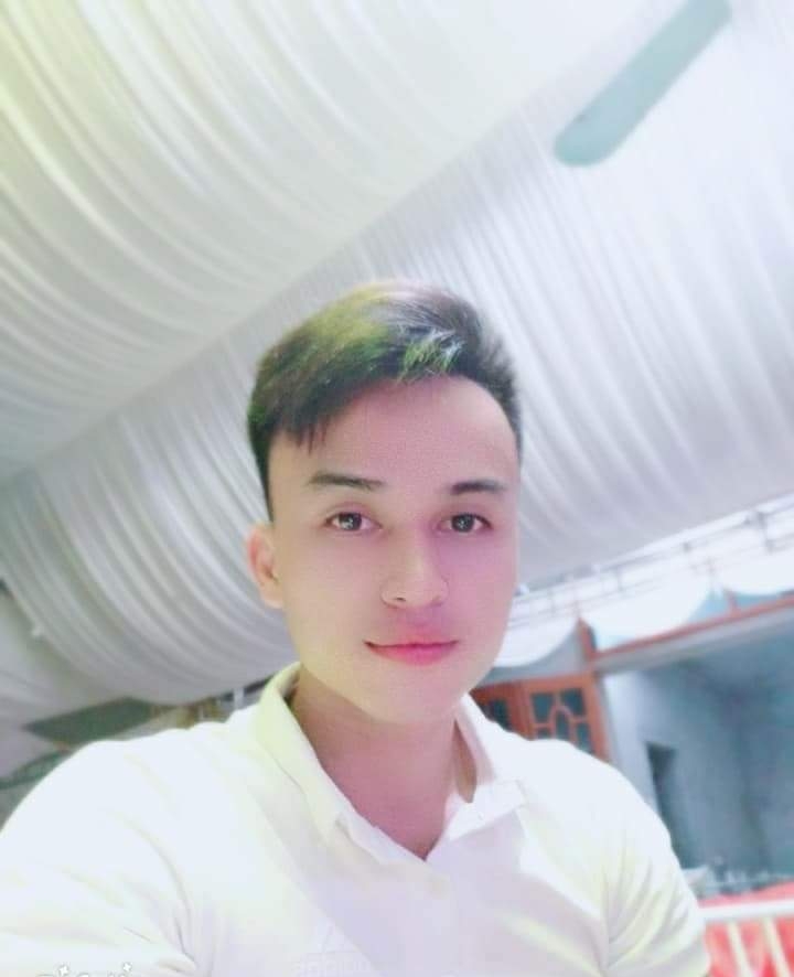 Ngắm vẻ đẹp trẻ trung, cá tính của gái trai khu công nghiệp