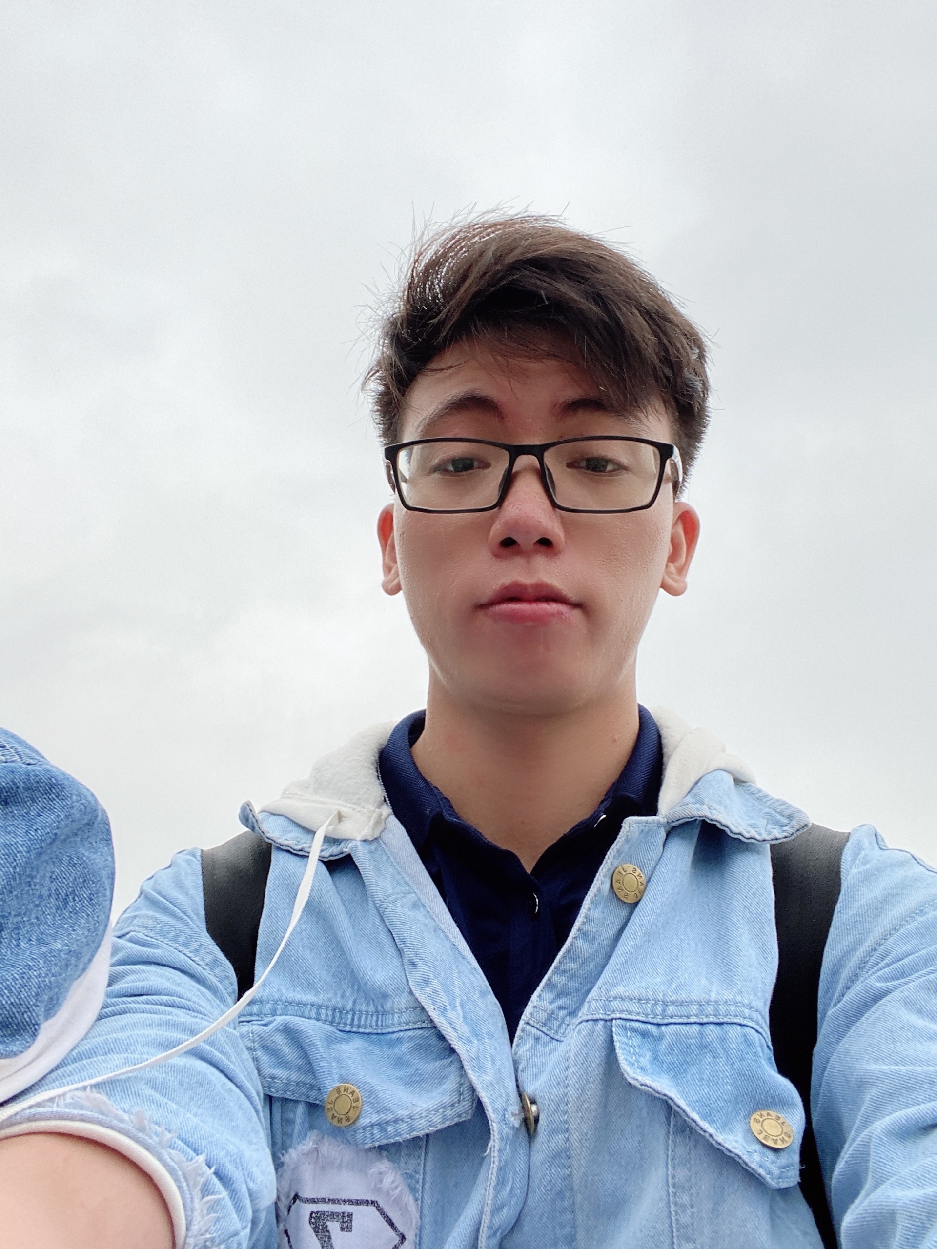 Trai xinh - Gái đẹp các khu công nghiệp Làm quen với