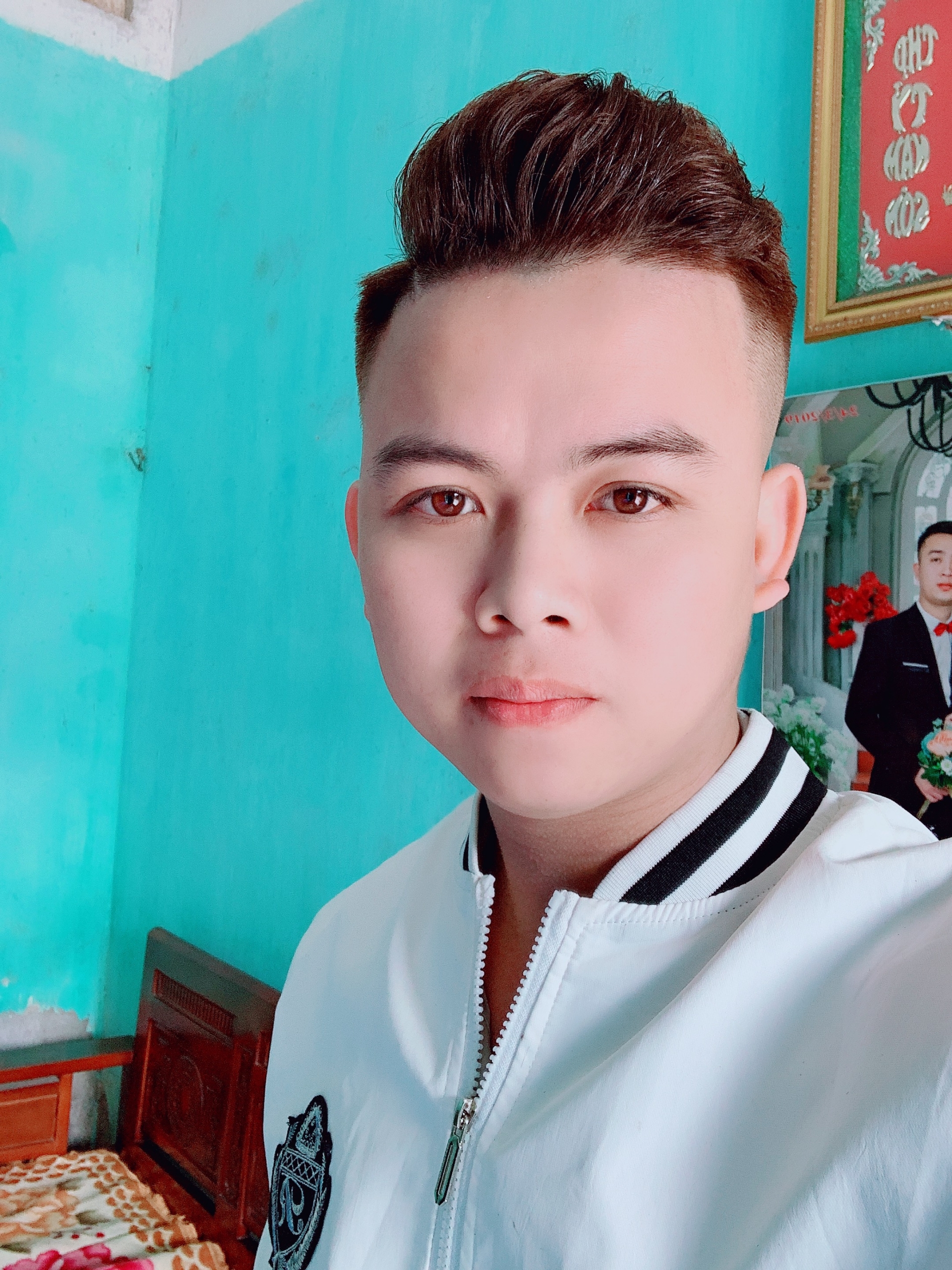 Trai xinh - Gái đẹp các khu công nghiệp Làm quen với