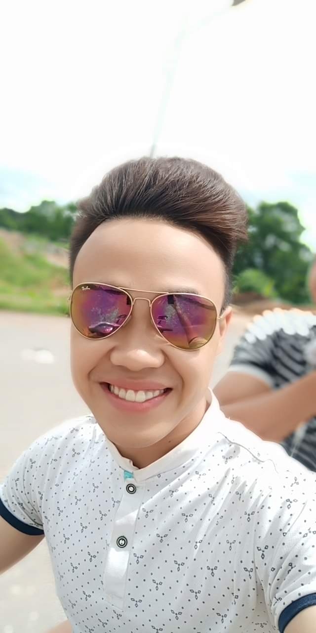 Trai xinh - Gái đẹp các khu công nghiệp Làm quen với