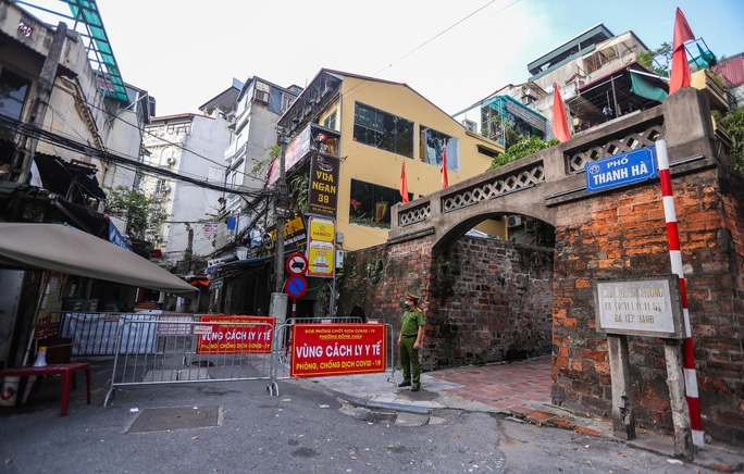 Hà Nội tiếp tục giãn cách xã hội đến ngày 6/9