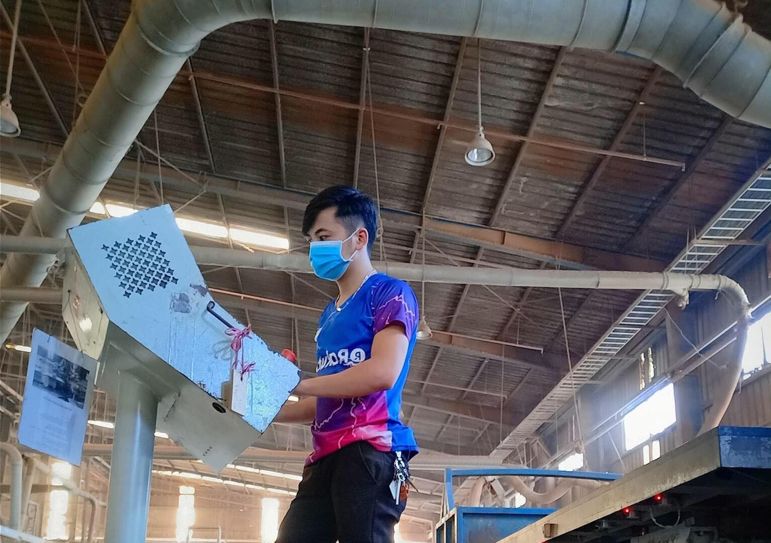 Cuộc thi ảnh “Công nhân viên thanh lịch”: Sân chơi thú vị cho công nhân