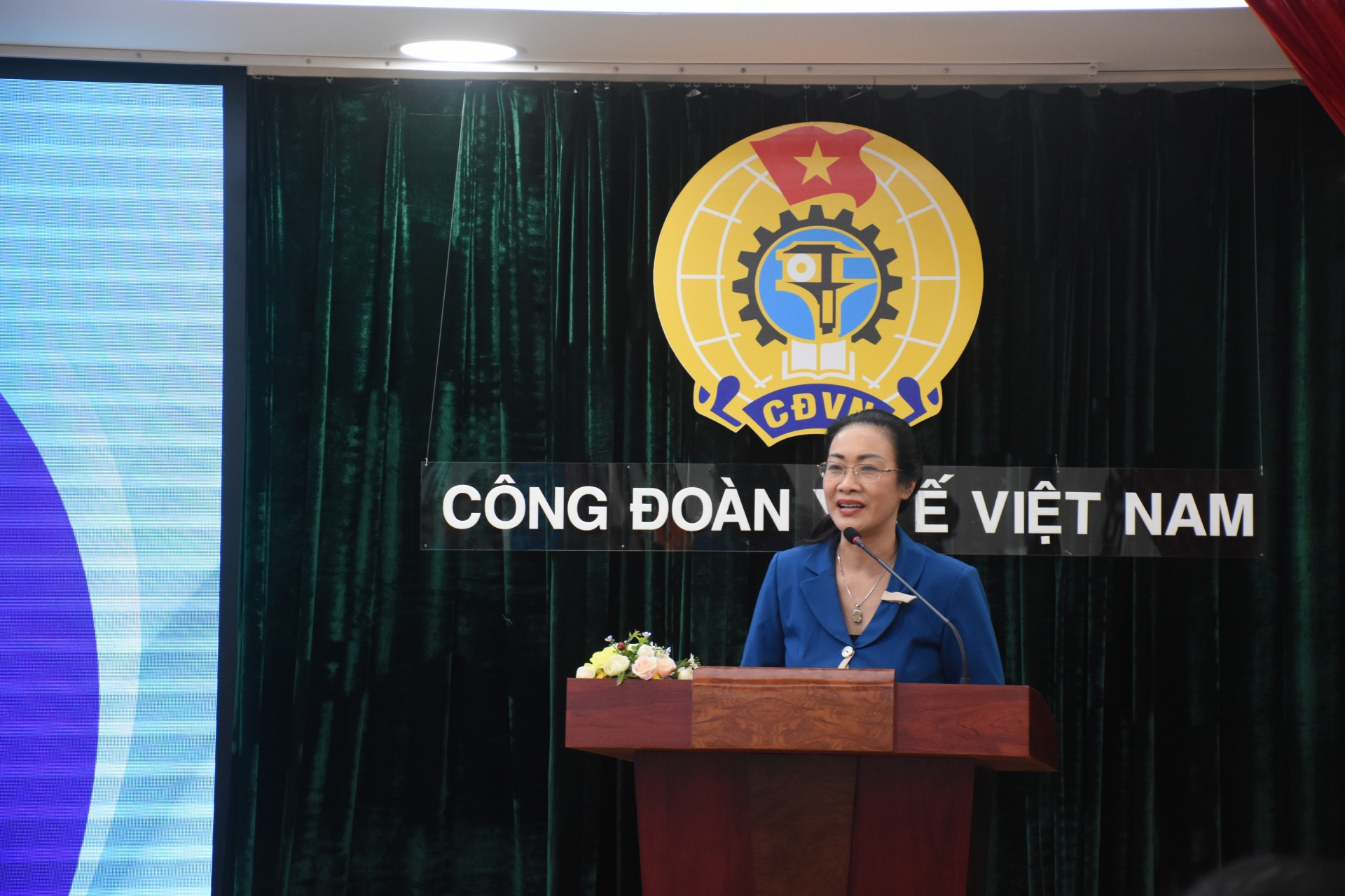 Dự án truyền thông Khẩu trang Vì sức khỏe Việt Nam và Bảo vệ Blouse trắng - "một dự án ý nghĩa và đầy tham vọng" Dự án truyền thông Khẩu trang Vì sức khỏe Việt Nam và Bảo vệ Blouse trắng - "một dự án ý nghĩa và đầy tham vọng"