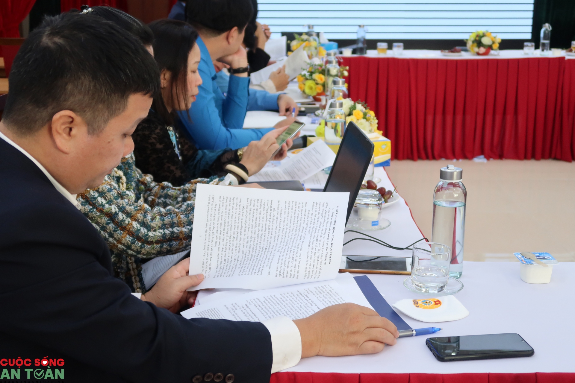 Công đoàn Y tế Việt Nam: Tiên phong, tích cực trong vai trò khối trưởng Khối thi đua Công đoàn Y tế Việt Nam: Tiên phong, tích cực trong vai trò khối trưởng Khối thi đua