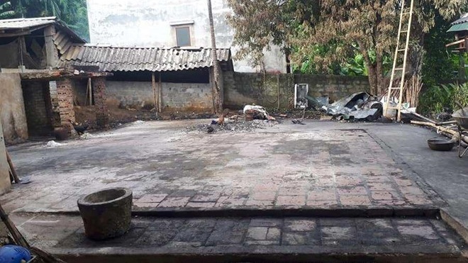 Nhà sàn của bà nội thủ môn Tiến Dũng bị thiêu rụi trong đêm nha san cua ba noi thu mon tien dung bi thieu rui trong dem