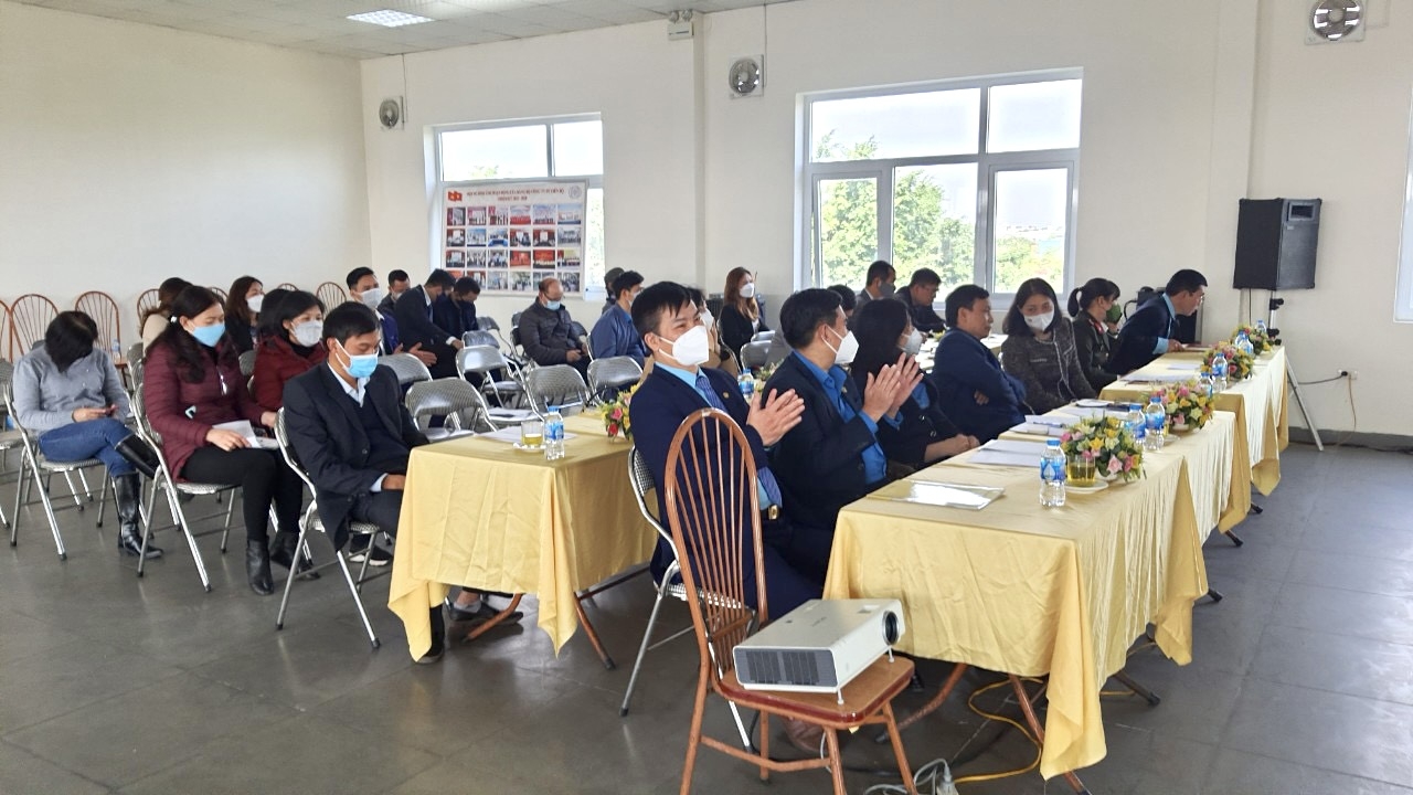 Công đoàn Công ty In Tiến Bộ: Nhìn lại 5 năm phong trào thi đua "Người lao động giỏi, lao động sáng tạo" Công đoàn Công ty In Tiến Bộ: Nhìn lại 5 năm phong trào thi đua "Người lao động giỏi, lao động sáng tạo"