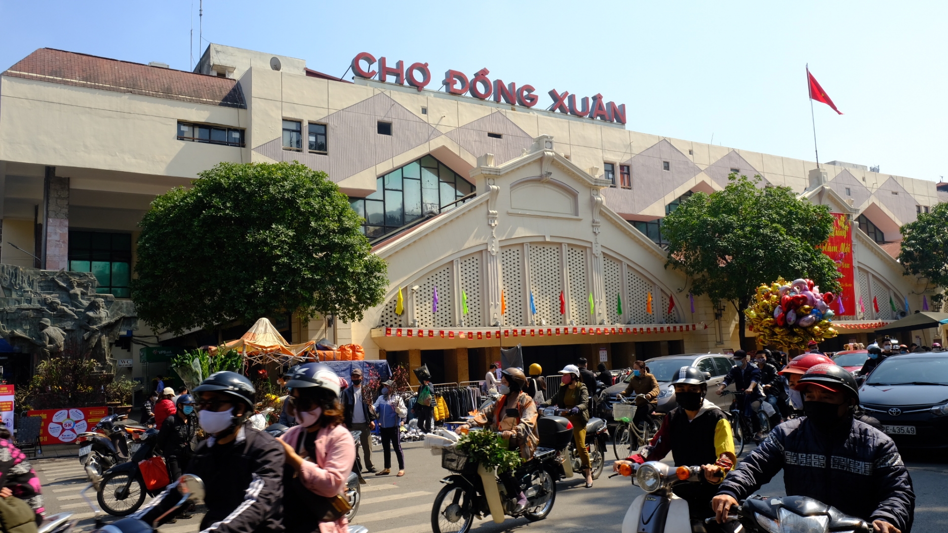 Hà Nội ngày 30 Tết: liệu phố phường còn vắng vẻ bình yên Hà Nội ngày 30 Tết: liệu phố phường còn vắng vẻ bình yên