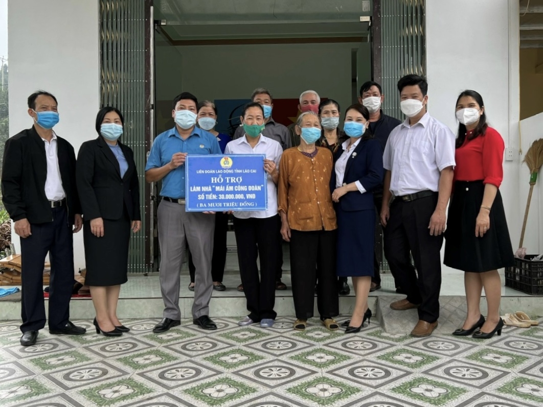 Điểm sáng Công đoàn: Những Mái ấm nơi biên cương Tây Bắc Điểm sáng Công đoàn: Những Mái ấm nơi biên cương Tây Bắc