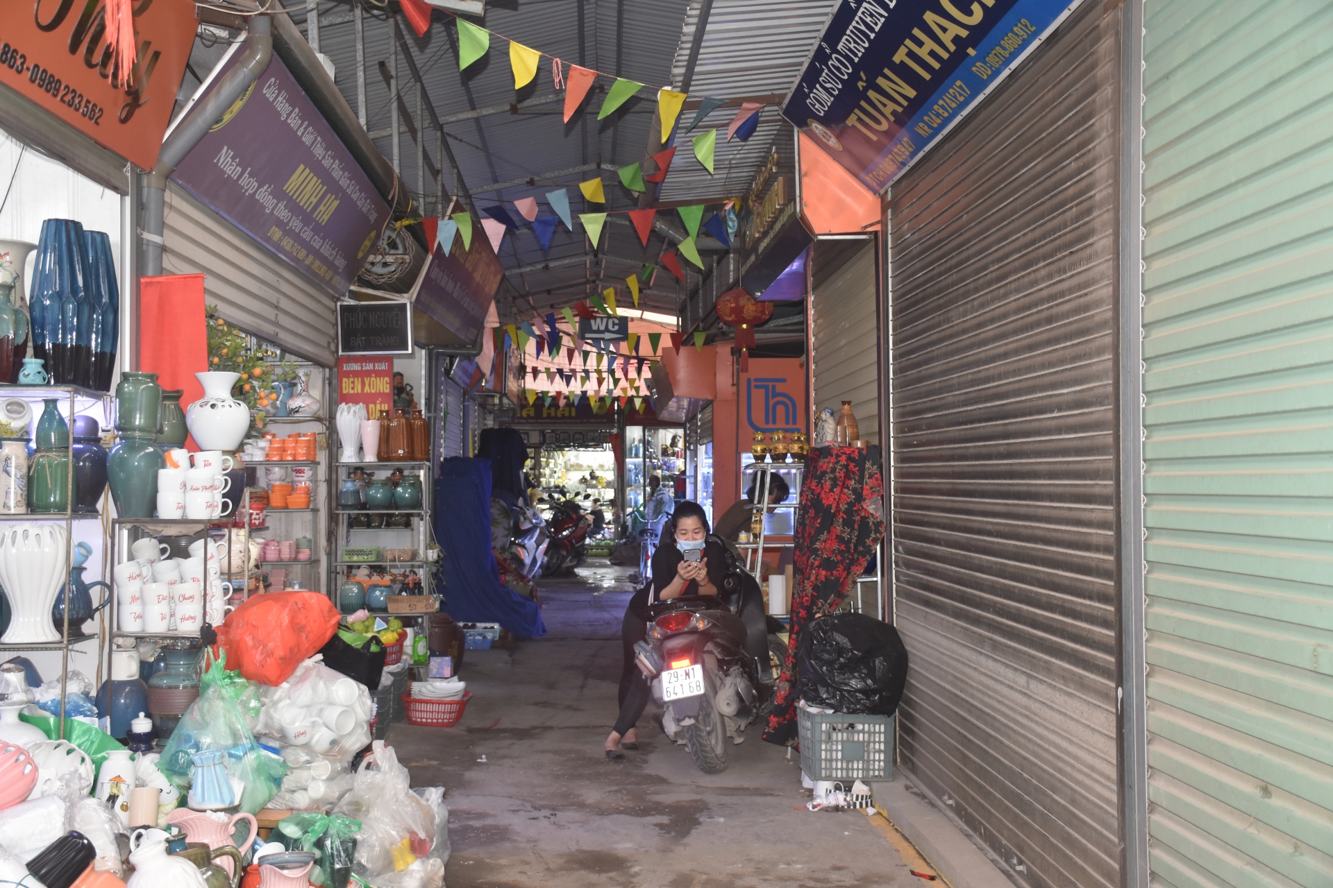 Đìu hiu quang cảnh làng gốm nổi danh khắp cả nước Đìu hiu quang cảnh làng gốm nổi danh khắp cả nước