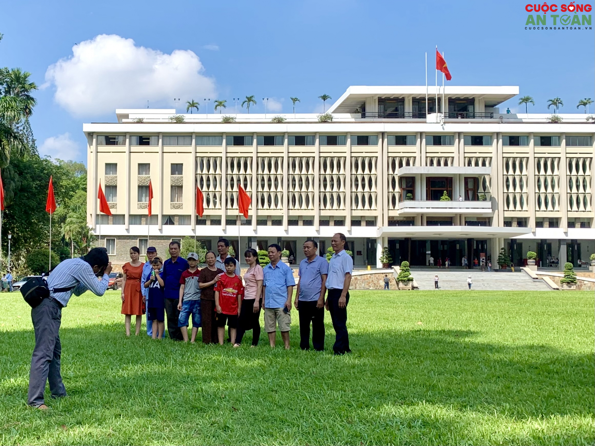 Dinh Độc Lập và câu chuyện của Dinh Độc Lập và câu chuyện của