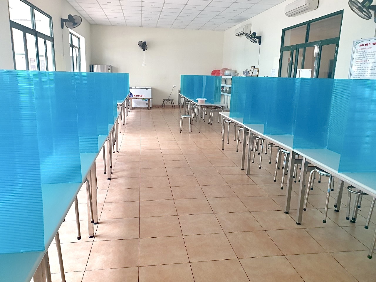 Hà Nam: Doanh nghiệp trấn an người lao động, cho công nhân nghỉ hưởng nguyên lương Hà Nam: Doanh nghiệp trấn an người lao động, cho công nhân nghỉ hưởng nguyên lương