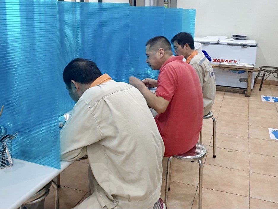 Hà Nam: Doanh nghiệp trấn an người lao động, cho công nhân nghỉ hưởng nguyên lương Hà Nam: Doanh nghiệp trấn an người lao động, cho công nhân nghỉ hưởng nguyên lương