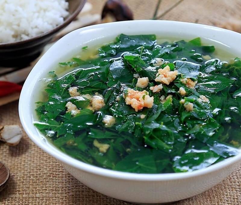 Thực hiện giãn cách, công nhân làm gì ở khu trọ để không lãng phí thời gian