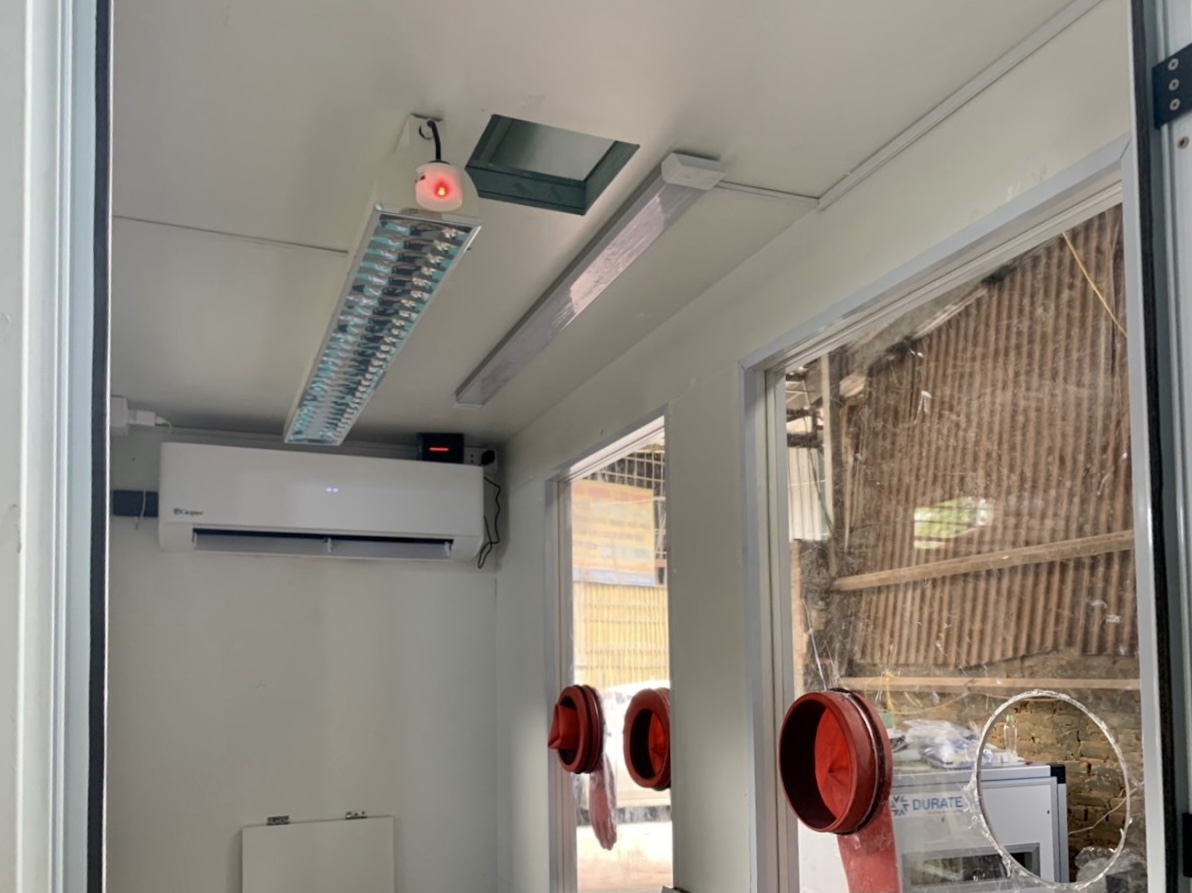 Những hình ảnh đầu tiên về buồng xét nghiệm COVID-19 tại Bắc Giang