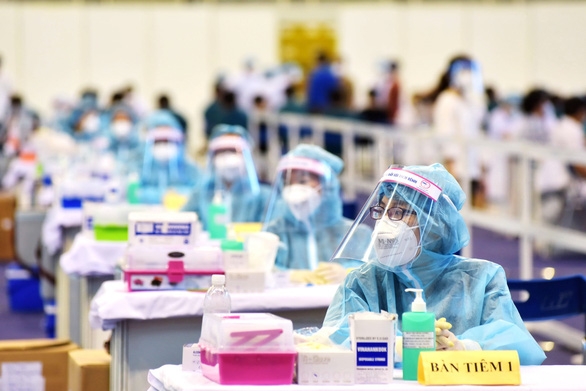 Chiến dịch vaccine thần tốc: Hơn 710.000 người được tiêm tại TP. Hồ Chí Minh đợt 4 Chiến dịch vaccine thần tốc: Hơn 710.000 người được tiêm tại TP. Hồ Chí Minh đợt 4