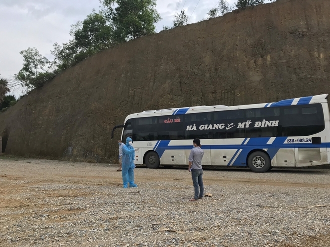 24 người cùng chuyến xe 24 người cùng chuyến xe