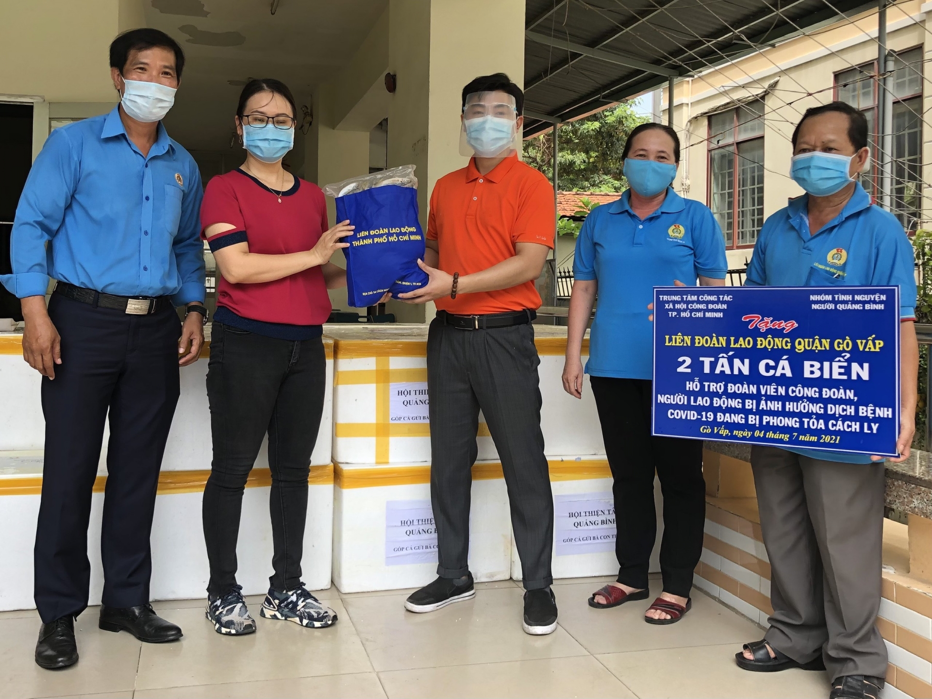 Nông, ngư dân cả nước gửi yêu thương về với TP Hồ Chí Minh