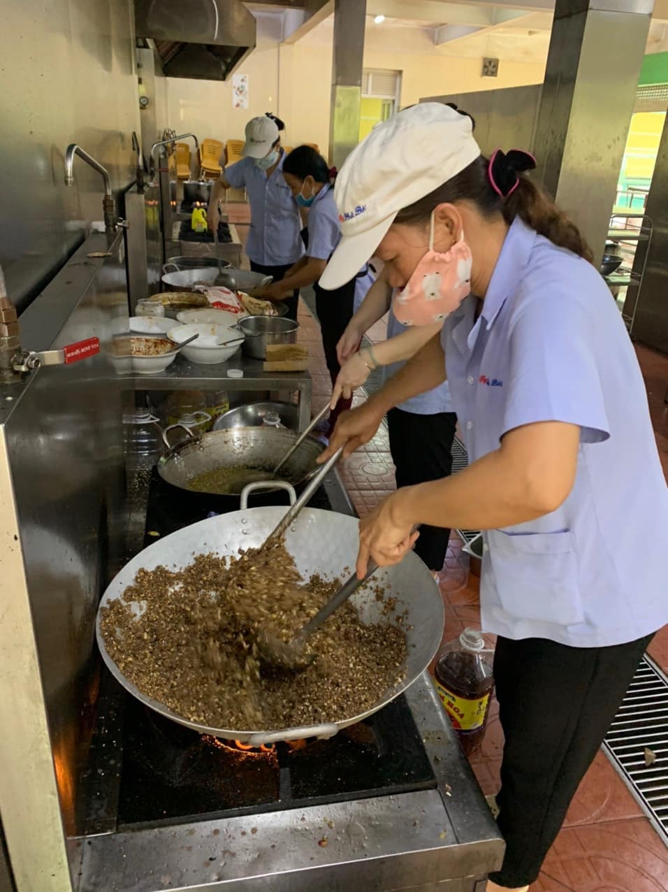 Công đoàn Dệt may chung tay hướng về miền Nam Công đoàn Dệt may chung tay hướng về miền Nam