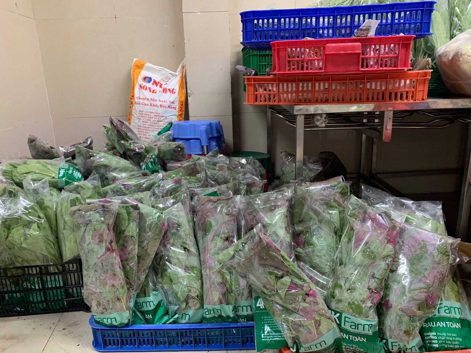 Công đoàn Dệt may chung tay hướng về miền Nam Công đoàn Dệt may chung tay hướng về miền Nam