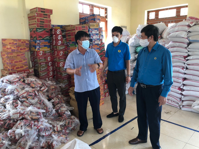 Bắc Giang – từ con đường chống dịch đến Huân chương Lao động hạng Ba