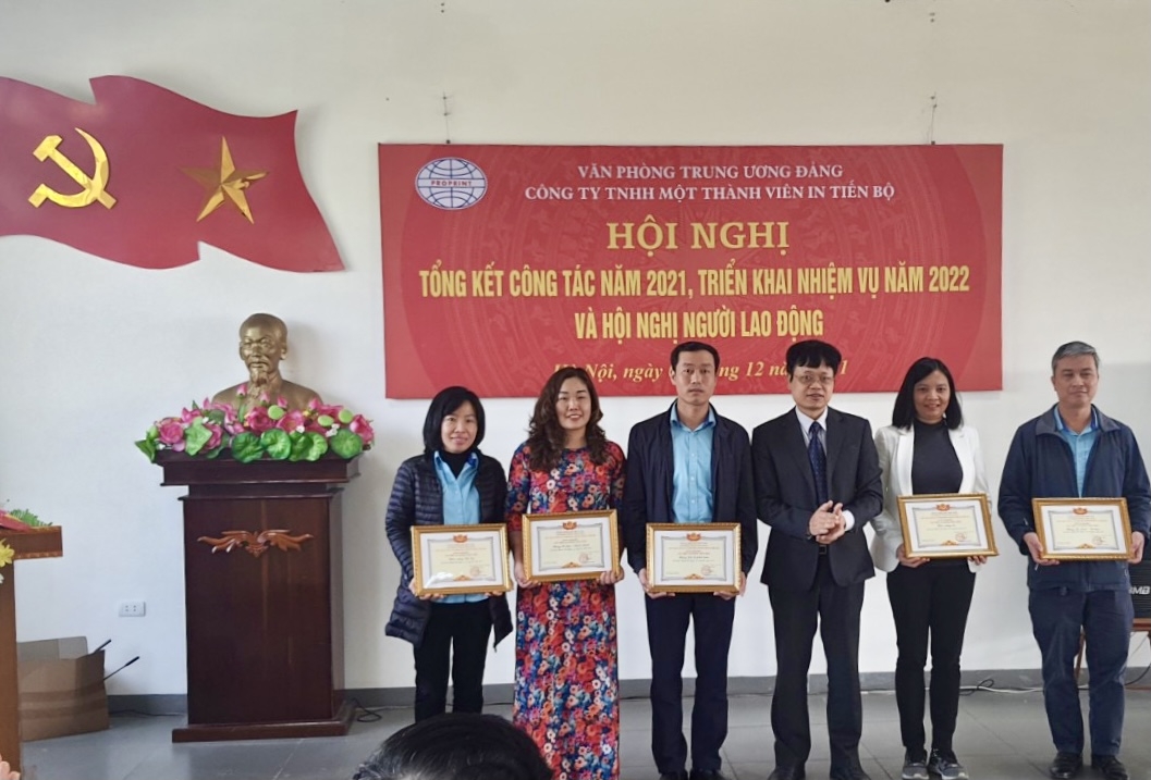 Hội nghị đại biểu người lao động Công ty In Tiến Bộ năm 2021 Hội nghị đại biểu người lao động Công ty In Tiến Bộ năm 2021