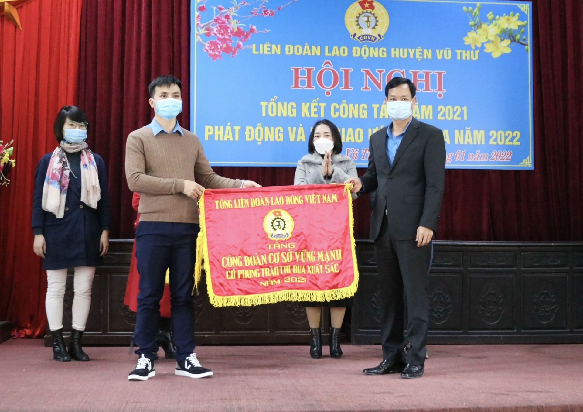 Hiệu quả từ phong trào thi đua và hoạt động chăm lo của tổ chức Công đoàn