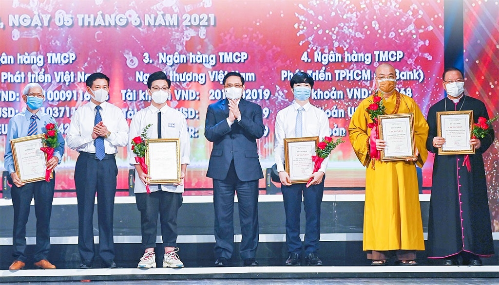 6000 tỷ của Quỹ vắc xin phòng chống Covid 19- không chỉ là con số! 6000 tỷ của Quỹ vắc xin phòng chống Covid 19- không chỉ là con số!