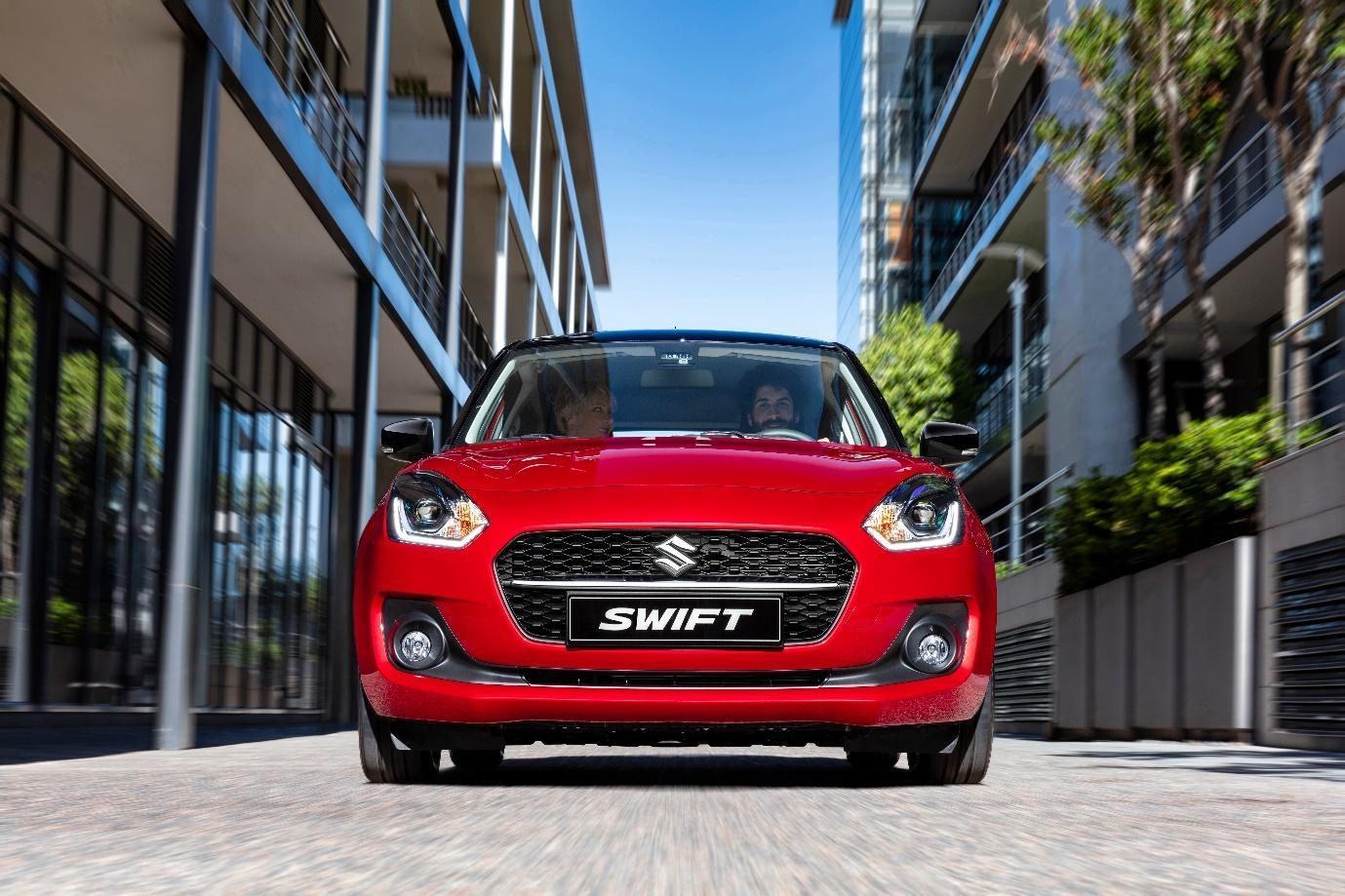 Suzuki New Swift 2021 ra mắt với diện mạo mới lạ