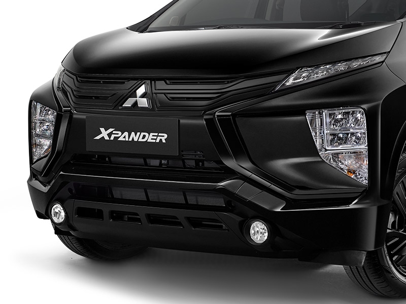 Mitsubishi Xpander và Xpander Cross có thêm phiên bản 'Full Đen'