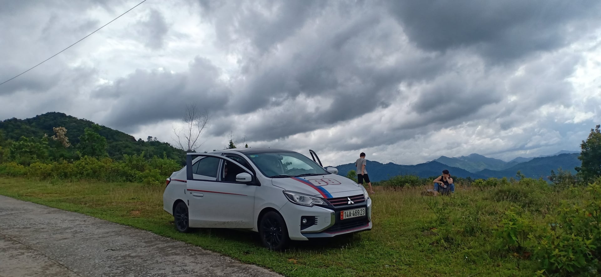 Trải nghiệm cung đường phượt cua gắt liên tục với Mitsubishi Attrage