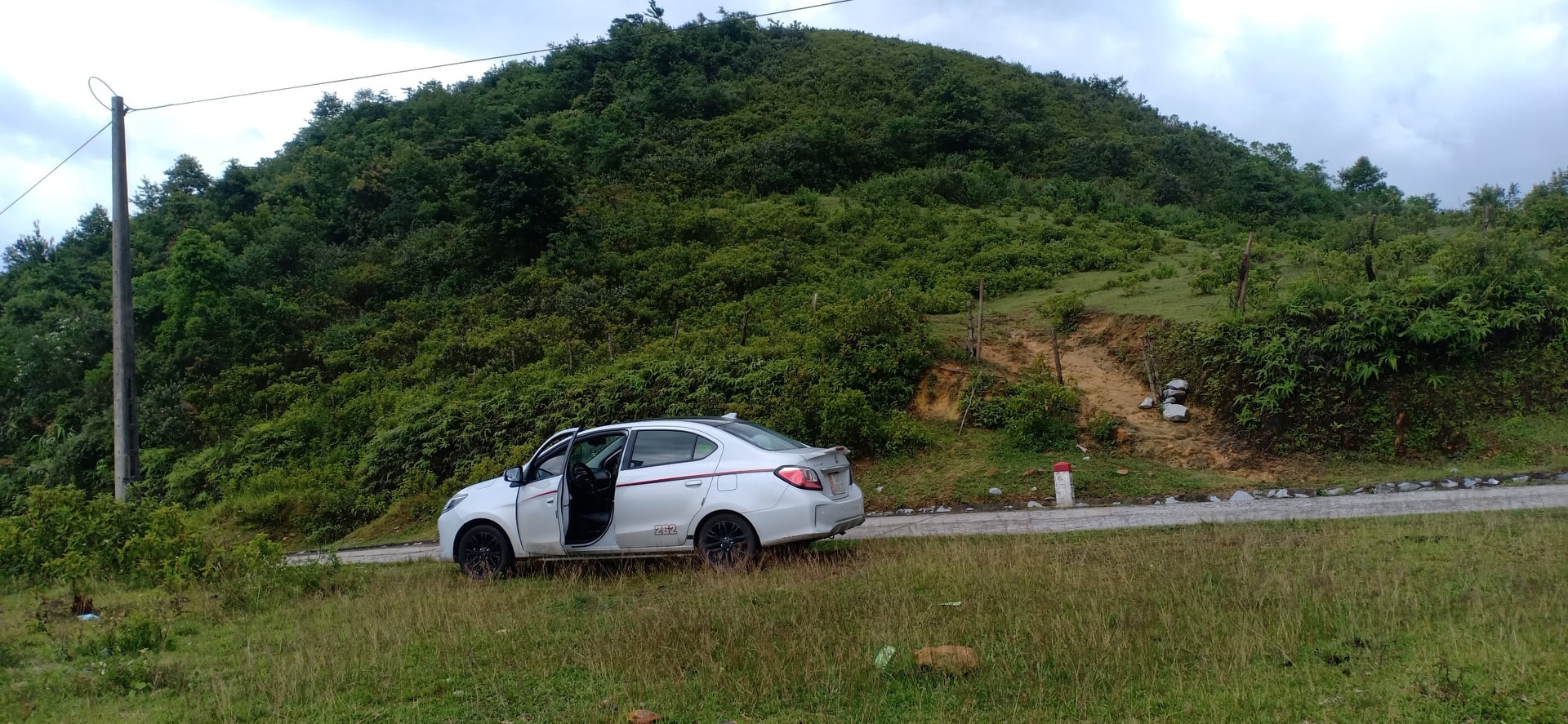 Trải nghiệm cung đường phượt cua gắt liên tục với Mitsubishi Attrage