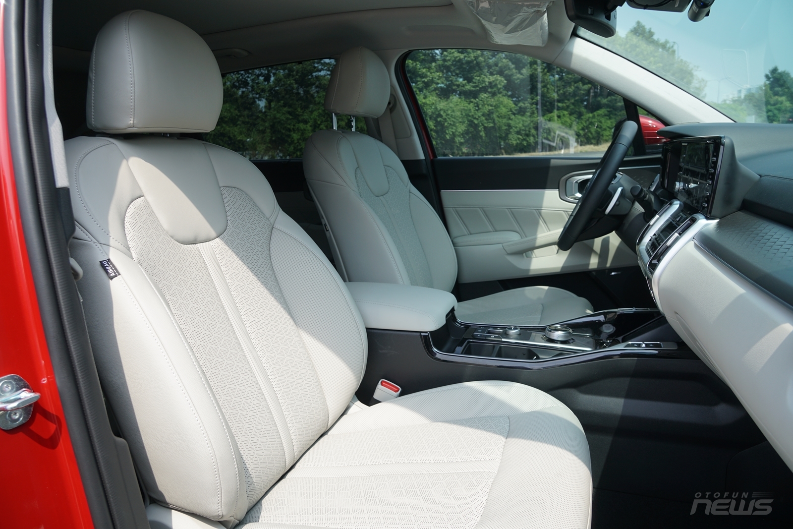 Đánh giá chi tiết Kia Sorento 2021