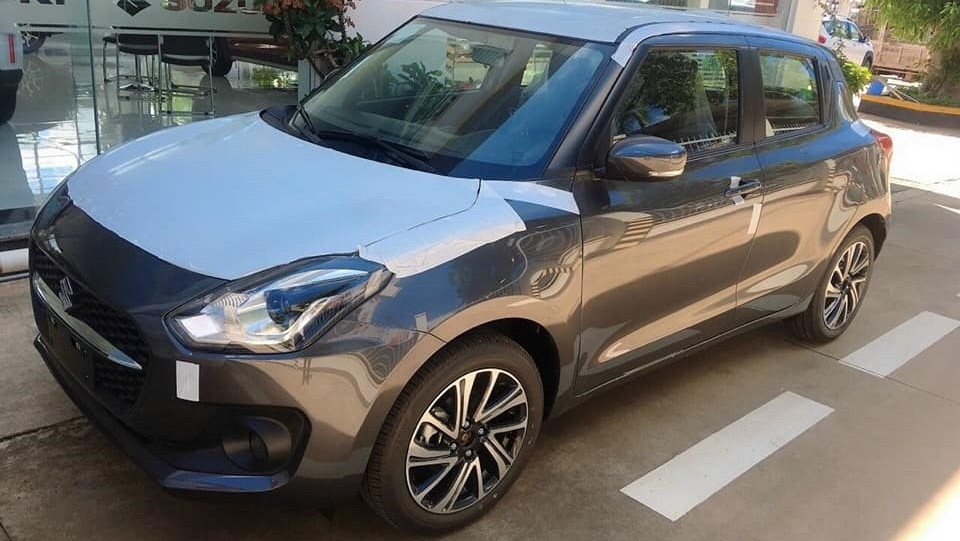 Suzuki Swift chính thức có mặt tại đại lý, giá 549 triệu Suzuki Swift chính thức có mặt tại đại lý, giá 549 triệu