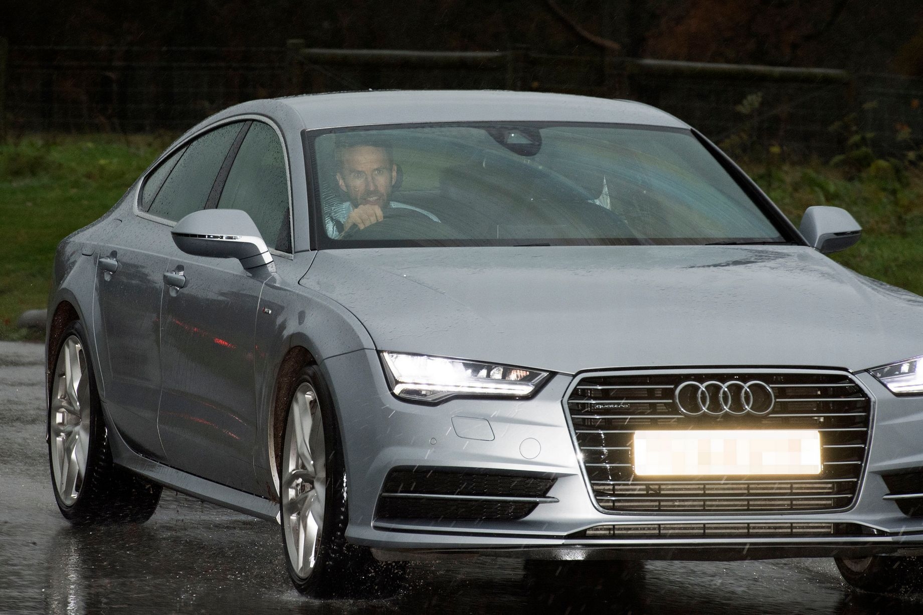 Bộ sưu tập siêu xe của các cầu thủ đá chung kết Euro 2020