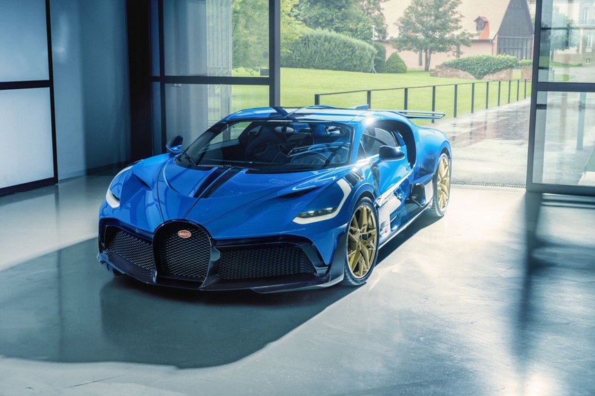 Siêu xe 'triệu đô' Bugatti Divo cuối cùng được giao đến tay khách hàng Siêu xe 'triệu đô' Bugatti Divo cuối cùng được giao đến tay khách hàng