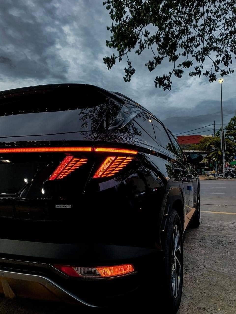 Cận cảnh Hyundai Tucson thế hệ mới tại Campuchia, giá 1,173 tỷ đồng Cận cảnh Hyundai Tucson thế hệ mới tại Campuchia, giá 1,173 tỷ đồng