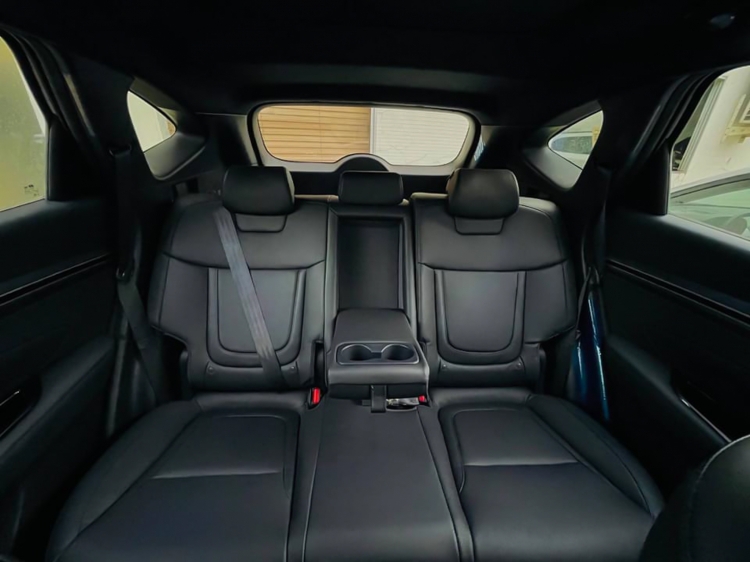 Cận cảnh Hyundai Tucson thế hệ mới tại Campuchia, giá 1,173 tỷ đồng Cận cảnh Hyundai Tucson thế hệ mới tại Campuchia, giá 1,173 tỷ đồng