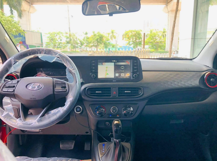 Cận cảnh Hyundai i10 2021 xuất hiện tại đại lý