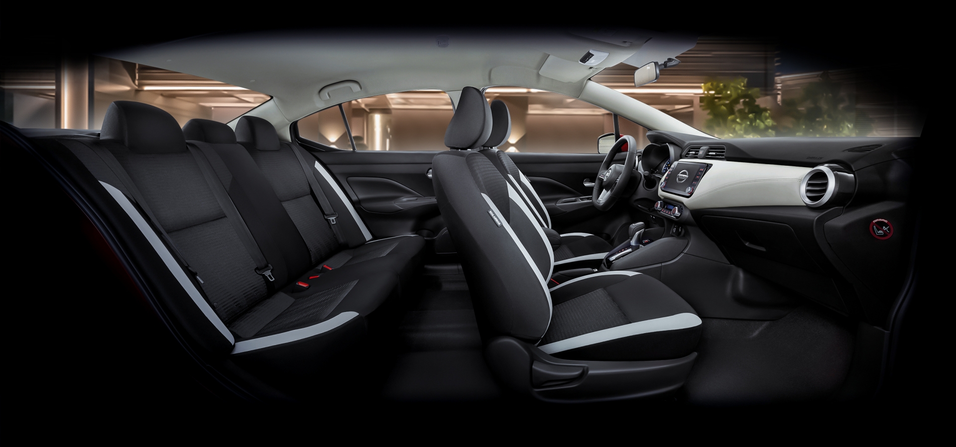 Nissan Almera ra mắt, giá từ 469 triệu đồng Nissan Almera ra mắt, giá từ 469 triệu đồng