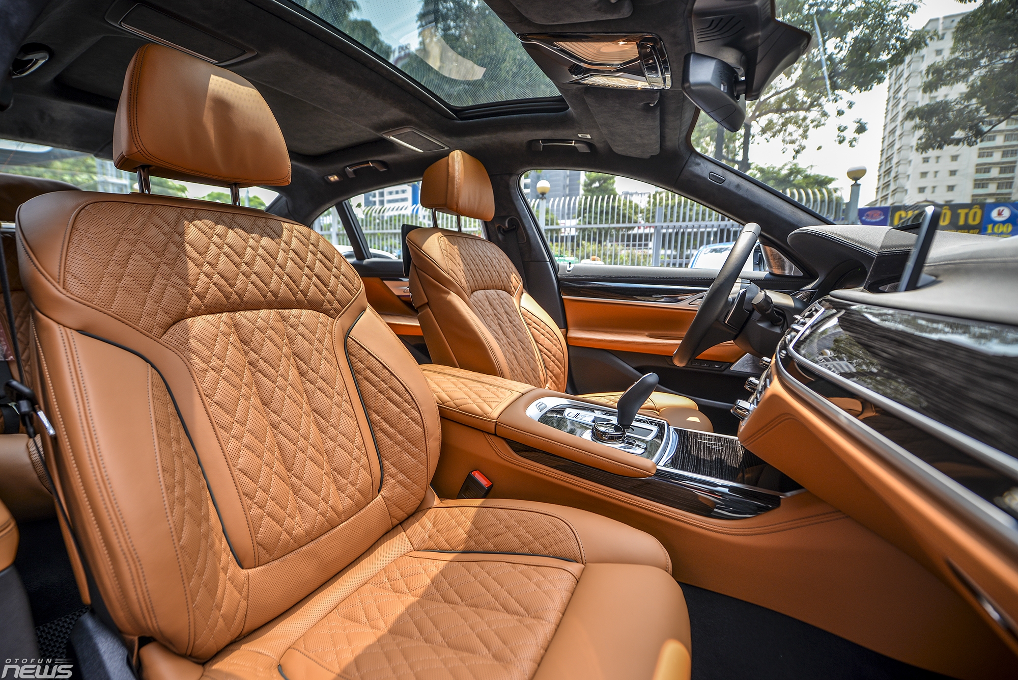 BMW 7-Series giảm giá 'khủng' lên đến gần 600 triệu đồng BMW 7-Series giảm giá 'khủng' lên đến gần 600 triệu đồng