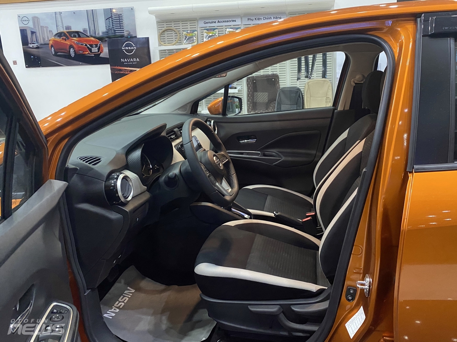 Hình thực tế Nissan Almera tại đại lý Hình thực tế Nissan Almera tại đại lý