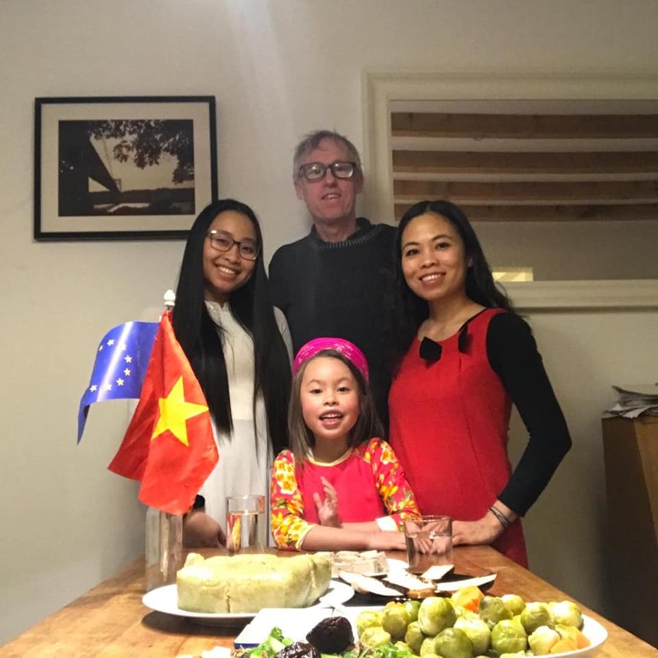 Nữ cán bộ công đoàn và những câu chuyện ấm áp trên nước Đức